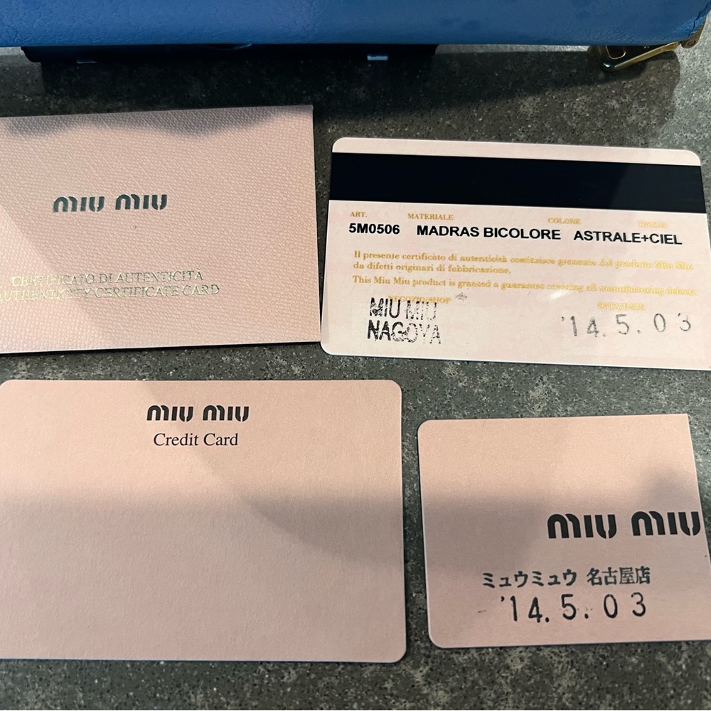 Euc Miu Miu Zippy Wallet - image 7